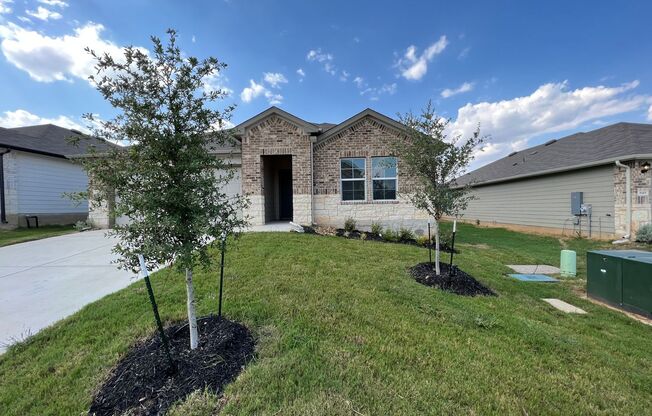 Brand New Home Available in Seguin