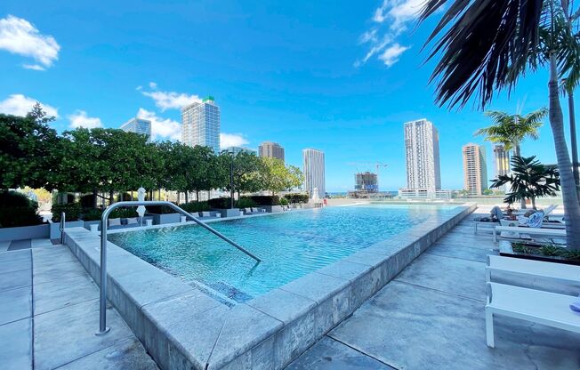 2 beds, 2 baths, $4,300, Unit # 2111