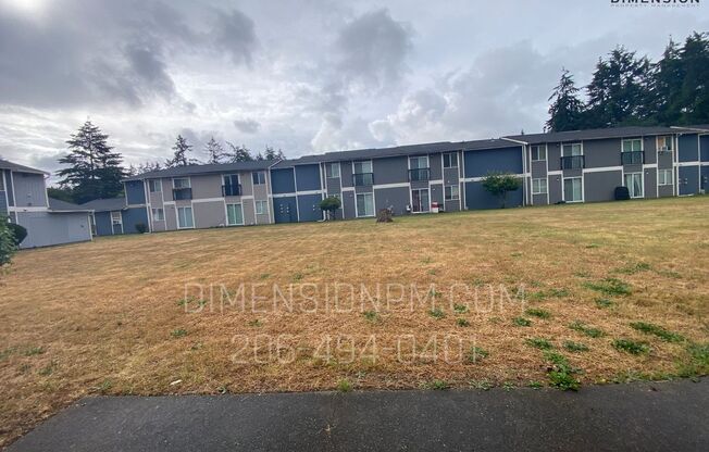 2 beds, 1 bath, 700 sqft, $1,365, Unit Unit 31