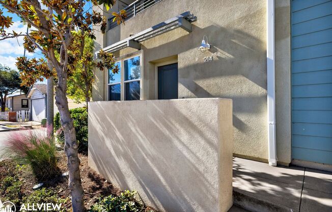 Beautifully Remodeled, 3 Bedroom, Corner Unit Now Available in Downtown Escondido!