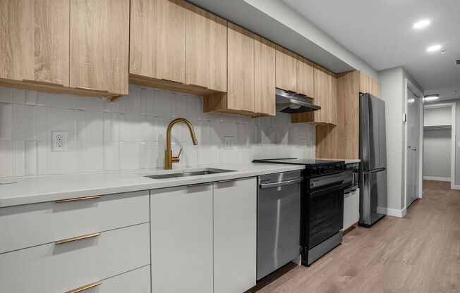 Welcome to The Burton! This beautifully renovated former meeting house is located at the foot of Presidents' Circle.