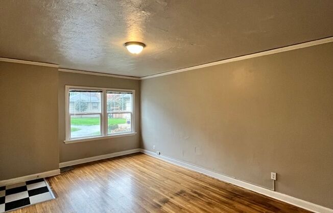 Maple Court by Star Metro