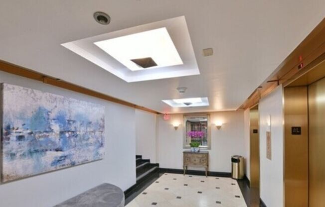 2 beds, 2 baths, 1,099 sqft, $4,500, Unit 1210