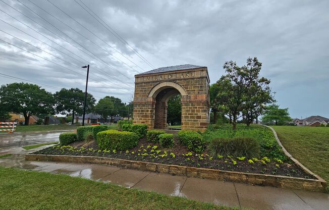 Beautiful 5 bedroom, 4 bathroom home in Garland, TX
