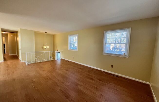 Amazing 4 BR/3 BA Single-Family Home in Kettering, MD!