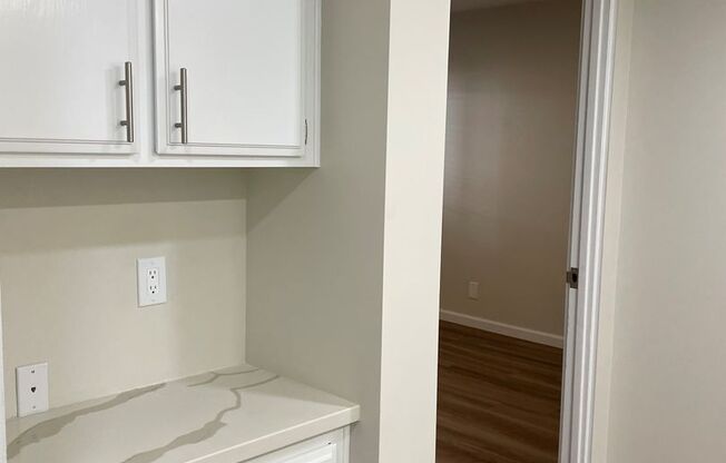 2 beds, 2 baths, $3,150, Unit 108