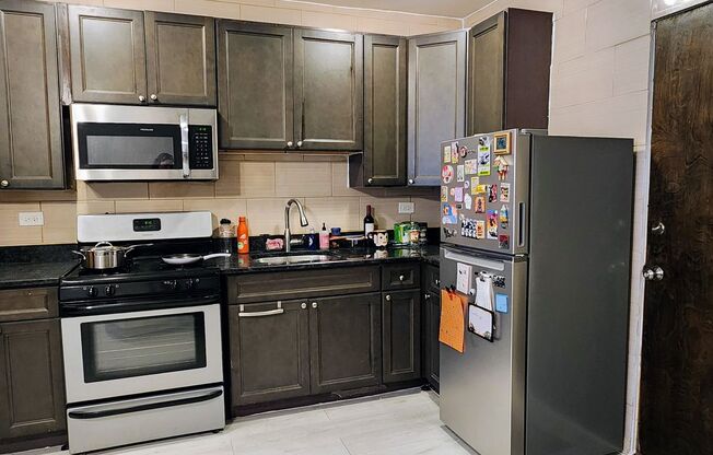 Studio, 1 bath, $1,250, Unit 209