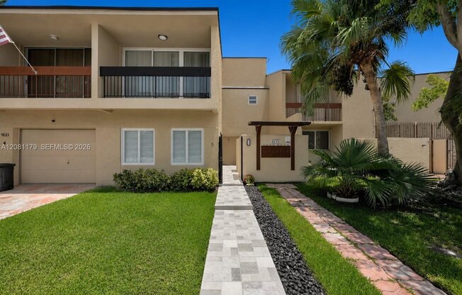 9133 FONTAINEBLEAU BLVD