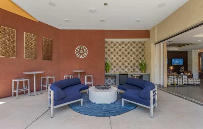 Lease In Summerly Style Today