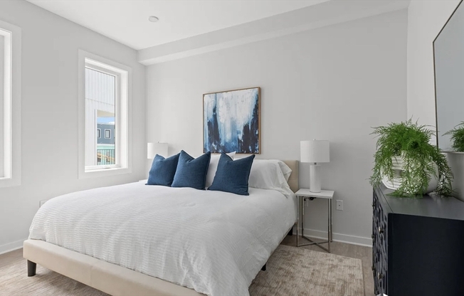 2 beds, 2 baths, 1,008 sqft, $4,100, Unit 203