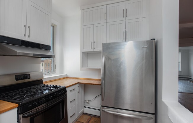 112 PARK AVE