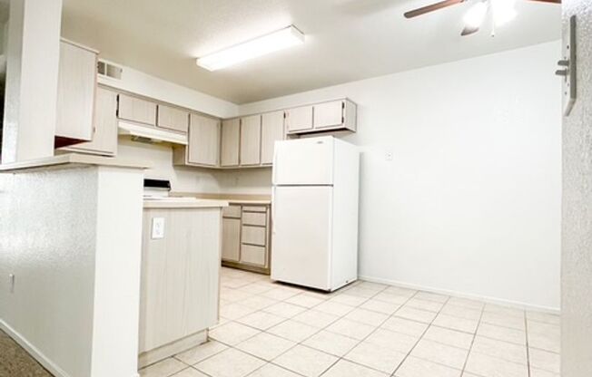 1 bed, 1 bath, 733 sqft, $1,210, Unit 147