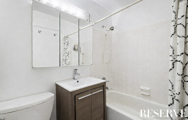 1 bed, 1 bath, $3,800, Unit 12J