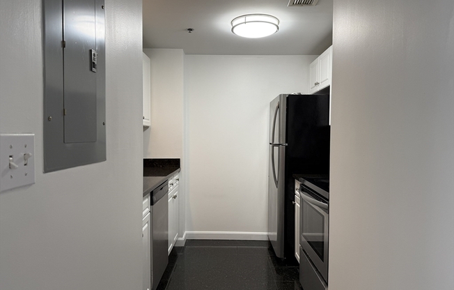 1 bed, 1 bath, 655 sqft, $3,250, Unit 313