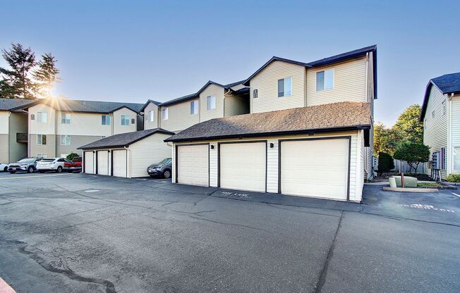 Ground Floor 2 bd, 2 ba Condo - Avail Now!
