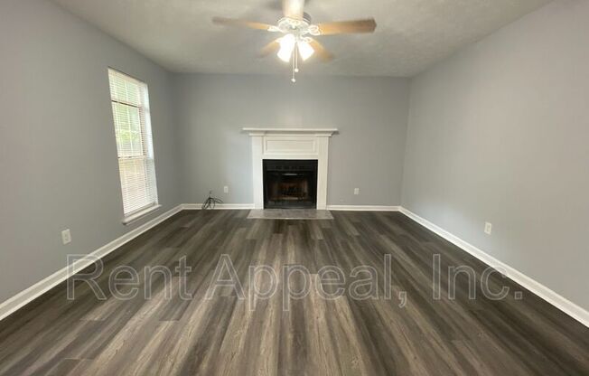 2012 Oakwood Drive