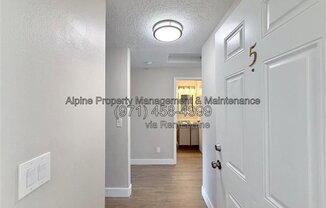 2 beds, 2 baths, 1,100 sqft, $1,550, Unit 5