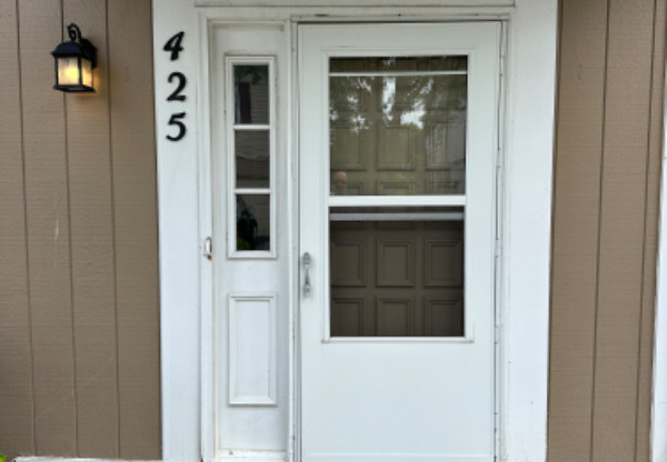 425 FERNWOOD CT