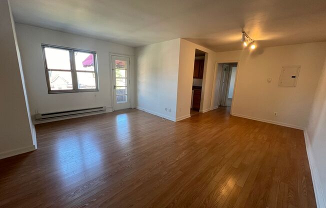 5731 Ellsworth Avenue