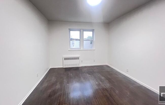 2054 E 56 ST