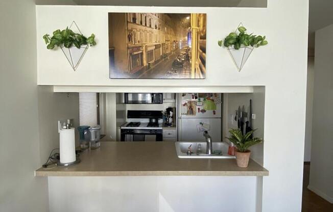 1 bed, 1 bath, 602 sqft, $4,250, Unit 18I