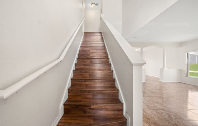 442 CHURCHILL CT