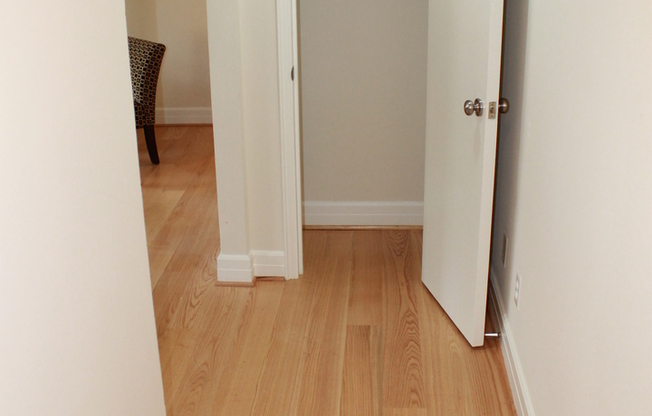 1 bed, 1 bath, 676 sqft, $2,725, Unit 406