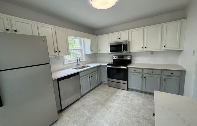 Newly renovated home available in Homewood! AVAILABLE NOW!