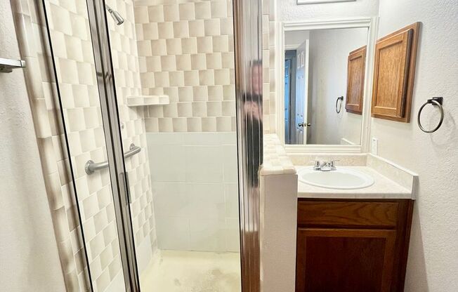 2 beds, 2 baths, $1,495