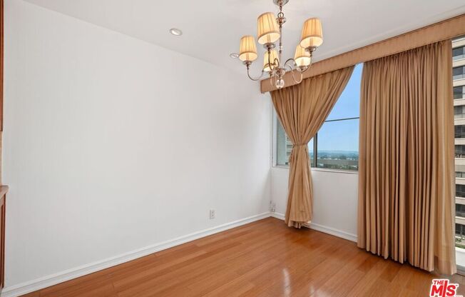 2 beds, 2 baths, 1,019 sqft, $3,900, Unit 1002