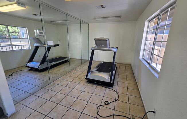 2 beds, 2 baths, $2,700, Unit # 8