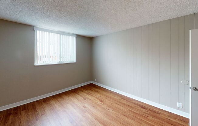 2 beds, 2 baths, 1,052 sqft, $1,495, Unit 1945 Peoria St #106