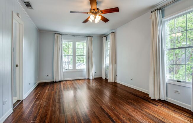 Wonderful 4 Bedroom 3 Bath Home on Mockingbird at Hillcrest