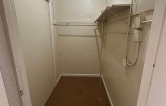 Studio, 1 bath, 350 sqft, $1,495, Unit 15