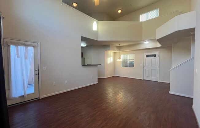 Spacious 2 bed 2 bath condo available in North Natomas!