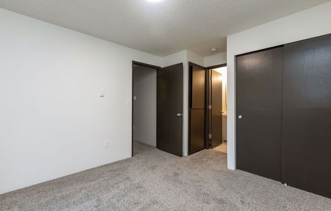 Woodshire Apartments
