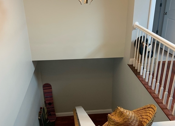 5 WOODWORTH ST