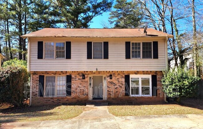 834 RDG AVE