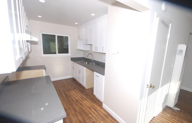 1209 Bellevue Av.