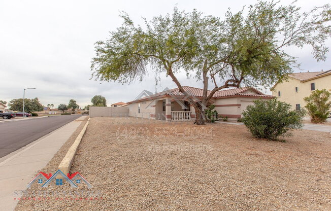 5706 N 74 DR