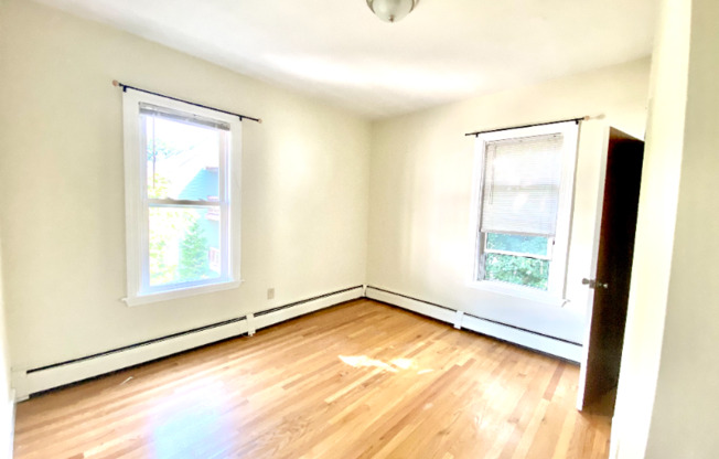 56 MOZART ST