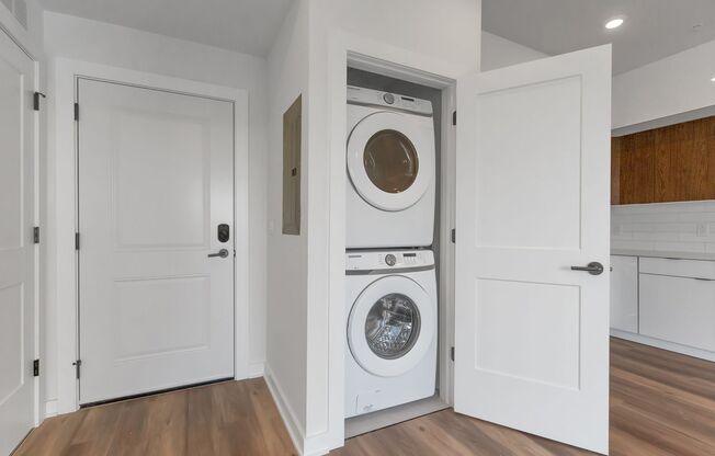 1 bed, 1 bath, 524 sqft, $1,395, Unit 506