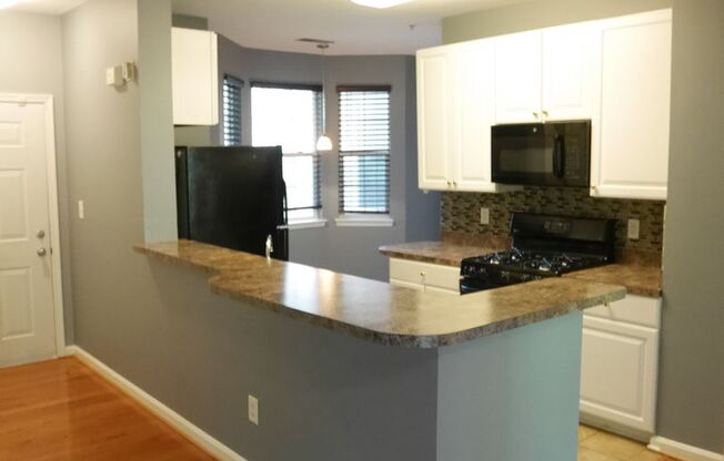 2 beds, 2 baths, $2,250