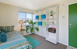 Studio, 1 bath, 153 sqft, $750, Unit E-4