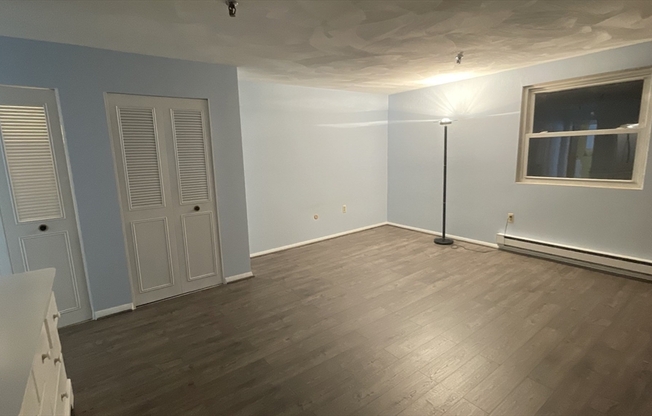 2 beds, 2 baths, 1,093 sqft, $2,400, Unit 613