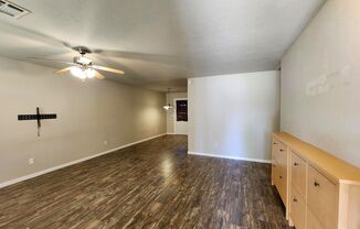 3 beds, 2 baths, $1,300