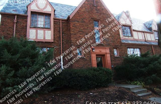 440 RHOADS AVE