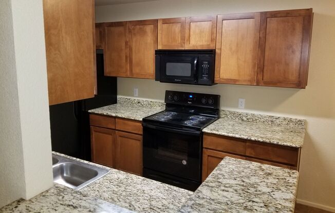 2 beds, 2 baths, $1,700