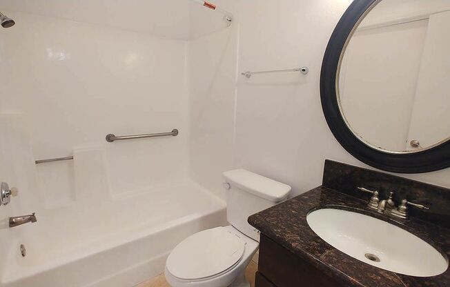 2 beds, 1 bath, 925 sqft, $2,850, Unit 307
