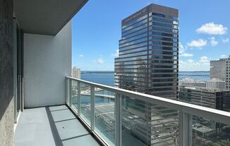 Spacious 1BR with Large Balcony & City/Bay Views at 500 Brickell